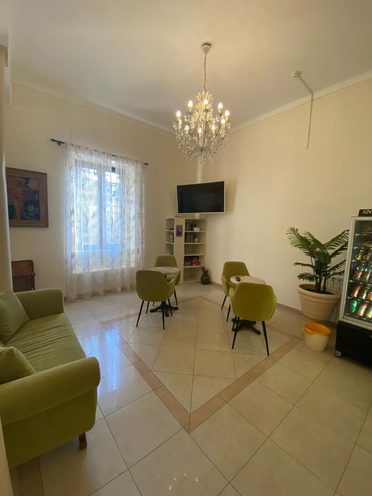 Hotel Virginia Marina di Massa Buitenkant foto